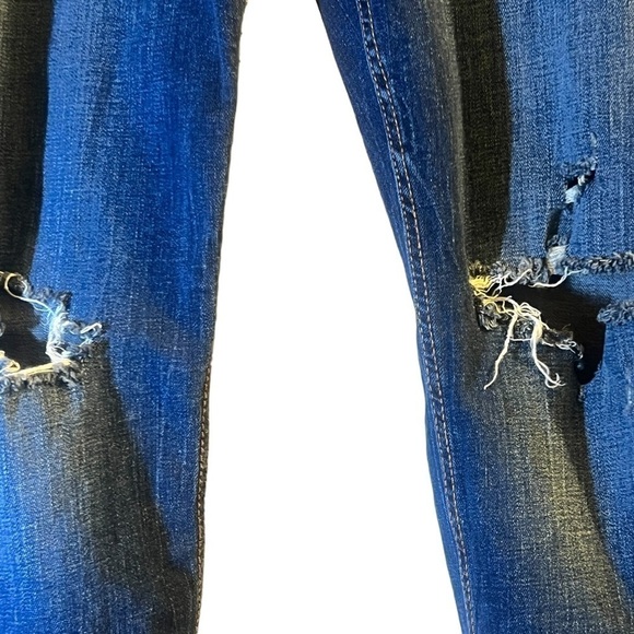Old Navy Women’s Jeans 10 Rockstar Super Skinny Blue Distressed - Picture 6 of 7